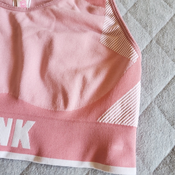 Victoria's Secret PINK unlined sports braLarge - Picture 5 of 6